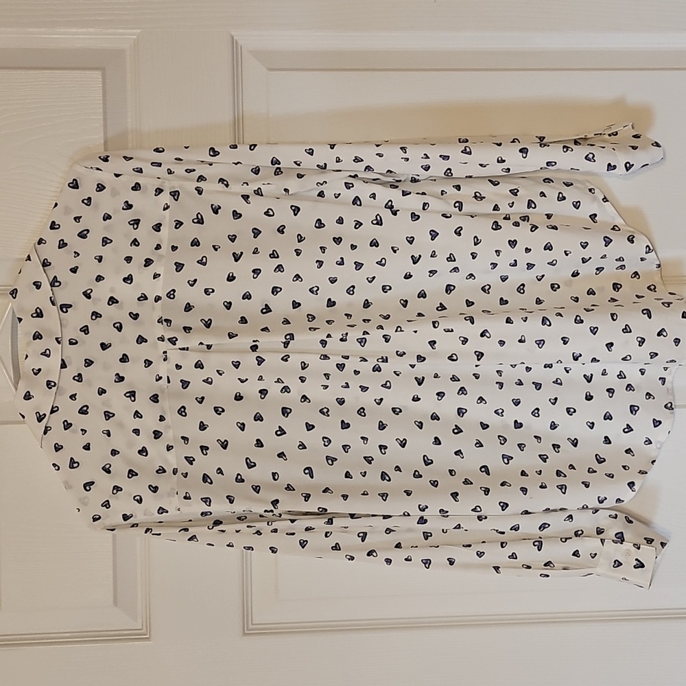 Casa Cabana Women's Rayon Heart Print Button-Up Shirt - Picture 9 of 12